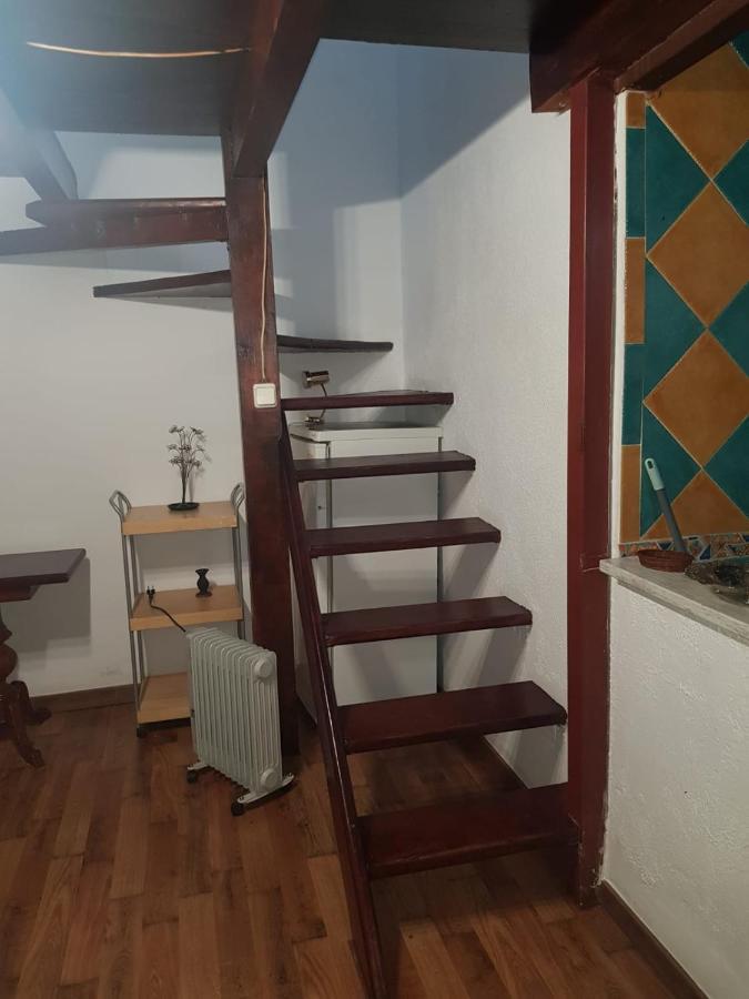 Central Apartment Мадрид Екстериор снимка